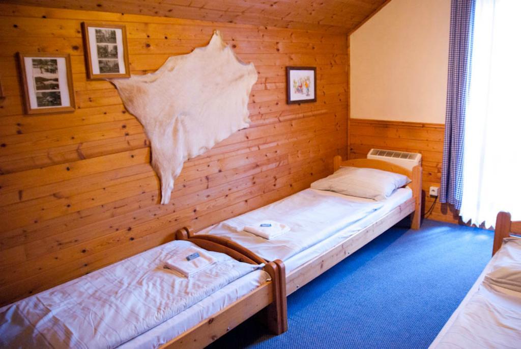 Valassky Senk Hotel Визовице Екстериор снимка